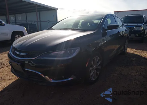 2015 Chrysler 200 C z USA, uszkodzony, nr VIN 1C3CCCCB0FN643502